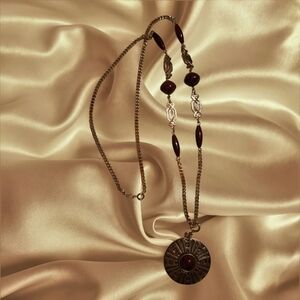 Sarah Coventry Vintage Gold-Tone Necklace with Carnelian Beads and Round Pendant